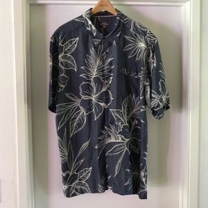 Quicksilver Waterman Collection Aloha Shirt